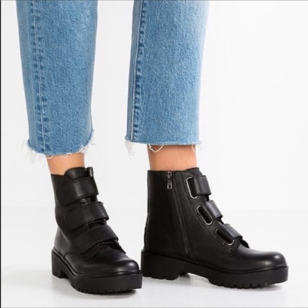 Steve Madden Wayne boots